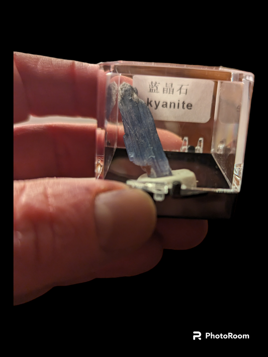 Kyanite