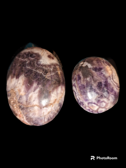 Dream Amethyst Palmstones