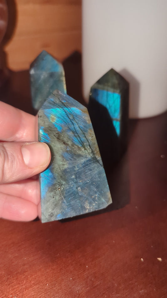 Labradorite Points (High Flash, wide base)