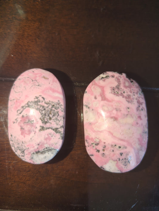 Rhodonite Palm Stone